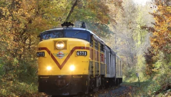 Cuyahoga Valley Scenic Railroad Tour